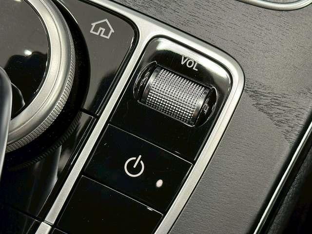 Cクラスステーションワゴン C220d ワゴンアバンギャルド AMGライン AppleCarPlay/フルセグTV/黒革シート/バックカメラ/ETC/レーダークルーズ/ブラインドスポット/エアサスペンション/シートメモリ/シートヒーター/ドライブレコーダー/アンビエントライト(56枚目)