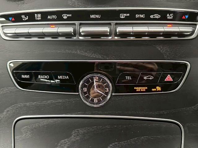 Cクラスステーションワゴン C220d ワゴンアバンギャルド AMGライン AppleCarPlay/フルセグTV/黒革シート/バックカメラ/ETC/レーダークルーズ/ブラインドスポット/エアサスペンション/シートメモリ/シートヒーター/ドライブレコーダー/アンビエントライト(61枚目)