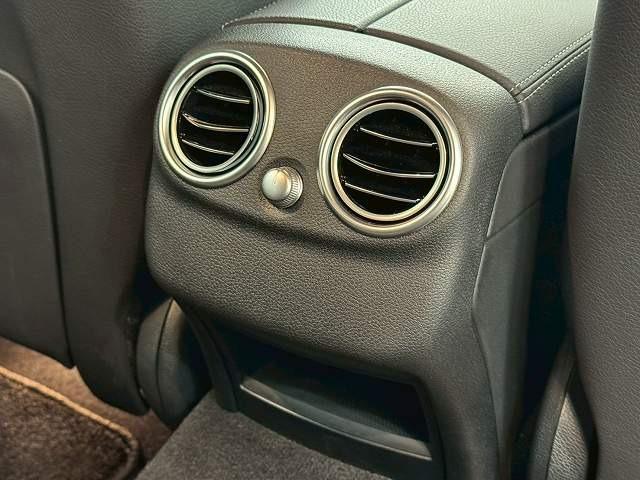 Cクラスステーションワゴン C220d ワゴンアバンギャルド AMGライン AppleCarPlay/フルセグTV/黒革シート/バックカメラ/ETC/レーダークルーズ/ブラインドスポット/エアサスペンション/シートメモリ/シートヒーター/ドライブレコーダー/アンビエントライト(76枚目)