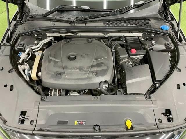 Ｓ９０ Ｔ６　ＡＷＤ　インスクリプション　サンルーフ／全周囲カメラ／茶革シート／ＡｐｐｌｅＣａｒＰｌａｙ／Ｂｏｗｅｒｓ＆Ｗｉｌｋｉｎｓ／フルセグＴＶ／電動リアゲート／ヘッドアップディスプレイ／シートヒーター／シートメモリ／クリアランスソナー（20枚目）