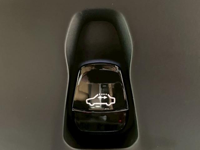 Ｓ９０ Ｔ６　ＡＷＤ　インスクリプション　サンルーフ／全周囲カメラ／茶革シート／ＡｐｐｌｅＣａｒＰｌａｙ／Ｂｏｗｅｒｓ＆Ｗｉｌｋｉｎｓ／フルセグＴＶ／電動リアゲート／ヘッドアップディスプレイ／シートヒーター／シートメモリ／クリアランスソナー（68枚目）