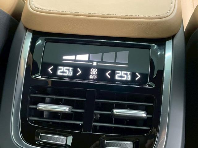 Ｓ９０ Ｔ６　ＡＷＤ　インスクリプション　サンルーフ／全周囲カメラ／茶革シート／ＡｐｐｌｅＣａｒＰｌａｙ／Ｂｏｗｅｒｓ＆Ｗｉｌｋｉｎｓ／フルセグＴＶ／電動リアゲート／ヘッドアップディスプレイ／シートヒーター／シートメモリ／クリアランスソナー（74枚目）