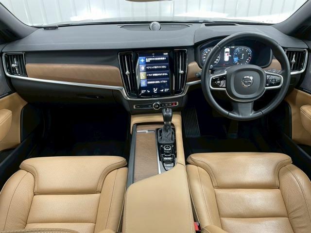 Ｓ９０ Ｔ６　ＡＷＤ　インスクリプション　サンルーフ／全周囲カメラ／茶革シート／ＡｐｐｌｅＣａｒＰｌａｙ／Ｂｏｗｅｒｓ＆Ｗｉｌｋｉｎｓ／フルセグＴＶ／電動リアゲート／ヘッドアップディスプレイ／シートヒーター／シートメモリ／クリアランスソナー（76枚目）