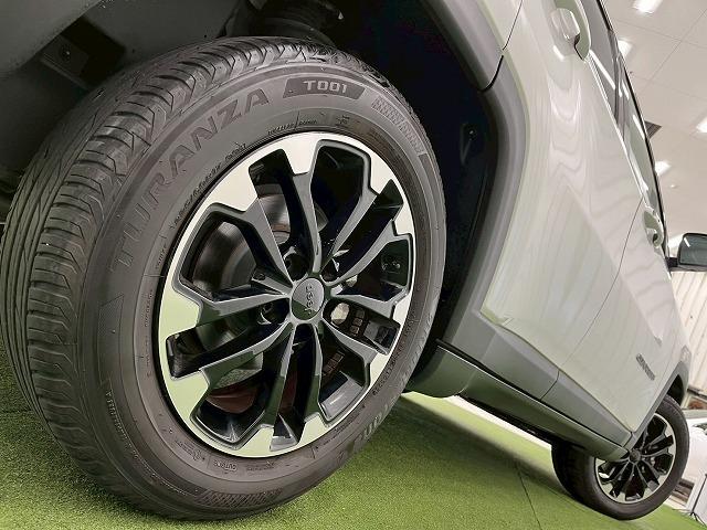 ジープ・コンパス ロンジチュード　ワンオーナー／ＡｐｐｌｅＣａｒＰｌａｙ／フルセグＴＶ／バックカメラ／ＥＴＣ／レーダークルーズ／ブラインドスポット／ドライブレコーダー／クリアランスソナー／ＬＥＤライト／ルーフレール／ステアリングリモコ（26枚目）