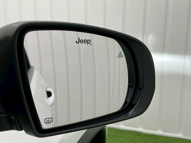 ジープ・コンパス ロンジチュード　ワンオーナー／ＡｐｐｌｅＣａｒＰｌａｙ／フルセグＴＶ／バックカメラ／ＥＴＣ／レーダークルーズ／ブラインドスポット／ドライブレコーダー／クリアランスソナー／ＬＥＤライト／ルーフレール／ステアリングリモコ（30枚目）