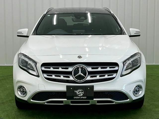 ＧＬＡクラス ＧＬＡ１８０　プレミアムＰＫＧ／ベーシックＰＫＧ／レーダーセーフティＰＫＧ／黒革シート／サンルーフ／ハーマンカードン／ブラインドスポット／シルバールーフレール／純正１８ｉｎアルミ／ドライブレコーダー／シートメモリ（12枚目）