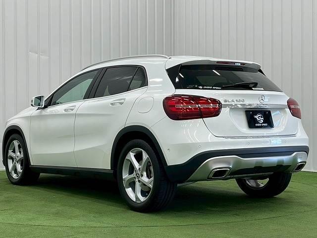 ＧＬＡクラス ＧＬＡ１８０　プレミアムＰＫＧ／ベーシックＰＫＧ／レーダーセーフティＰＫＧ／黒革シート／サンルーフ／ハーマンカードン／ブラインドスポット／シルバールーフレール／純正１８ｉｎアルミ／ドライブレコーダー／シートメモリ（17枚目）