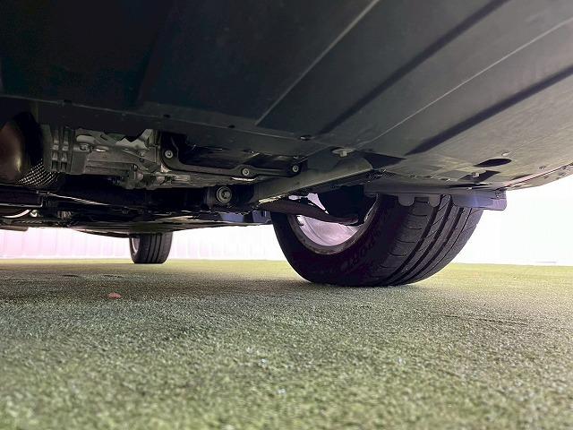 ＧＬＡクラス ＧＬＡ１８０　プレミアムＰＫＧ／ベーシックＰＫＧ／レーダーセーフティＰＫＧ／黒革シート／サンルーフ／ハーマンカードン／ブラインドスポット／シルバールーフレール／純正１８ｉｎアルミ／ドライブレコーダー／シートメモリ（21枚目）