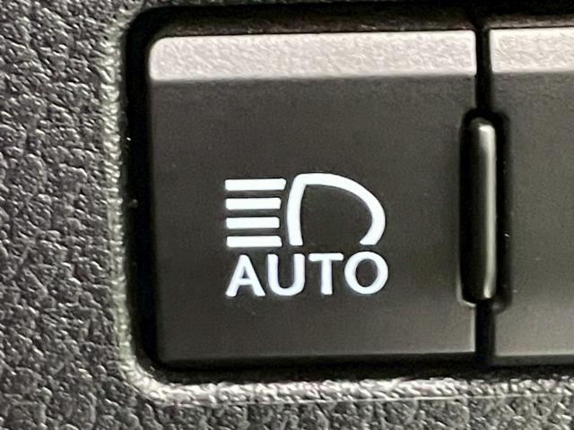 ＮＸ ＮＸ３００ｈ　Ｉパッケージ　ガラスルーフ／全周囲カメラ／ブラインドスポット／電動リアゲート／フルセグＴＶ／レーダークルーズ／シートヒーター／３眼ＬＥＤライト／赤革シート／ＥＴＣ／ステアリングヒーター／オートマチックハイビーム（47枚目）