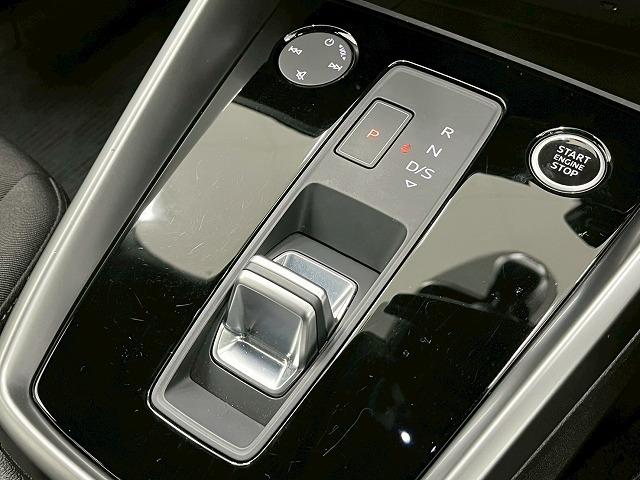 Ａ３ スポーツバック３０ＴＦＳＩ　コンビニエンス／アシスタンスＰＫＧ／ナビゲーションＰＫＧ／バーチャルコックピット／シートヒーター／ブラインドスポット／ＬＥＤインディケーターライト／レーダークルーズ／ブラインドスポット／クリアランスソ（44枚目）