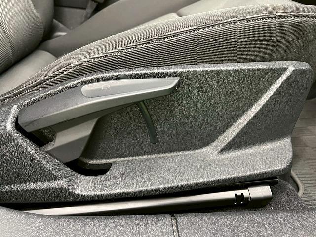 Ａ３ スポーツバック３０ＴＦＳＩ　コンビニエンス／アシスタンスＰＫＧ／ナビゲーションＰＫＧ／バーチャルコックピット／シートヒーター／ブラインドスポット／ＬＥＤインディケーターライト／レーダークルーズ／ブラインドスポット／クリアランスソ（63枚目）