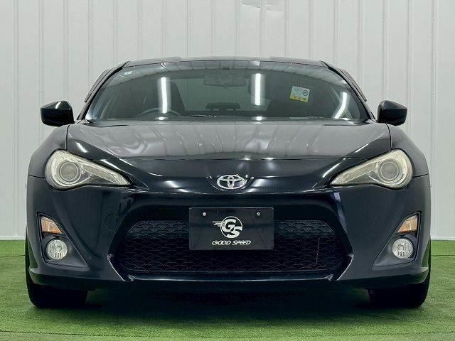 ８６ ＧＴ　ワンオーナー／ＣＵＳＣＯ車高調／ＧＲｅｄｄｙマフラー／ＥＴＣ／ＲＡＹＳ１８ｉｎアルミ／Ｐｉｖｏｔデュアルゲージ／６ＭＴ／ＣＵＳＣＯストラットタワーバー／ＵＳＢ入力端子／オートライト／プッシュスタート（12枚目）