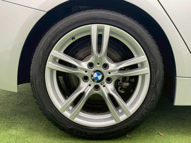 ４シリーズ ４２０ｉグランクーペ　Ｍスポーツ　フルセグＴＶ／バックカメラ／ＥＴＣ／電動リアゲート／ＨＩＤライト／レーダークルーズコントロール／ブラインドスポットモニター／クリアランスソナー／純正アルミ／ユーザー買取／パドルシフト／パワーシート（21枚目）