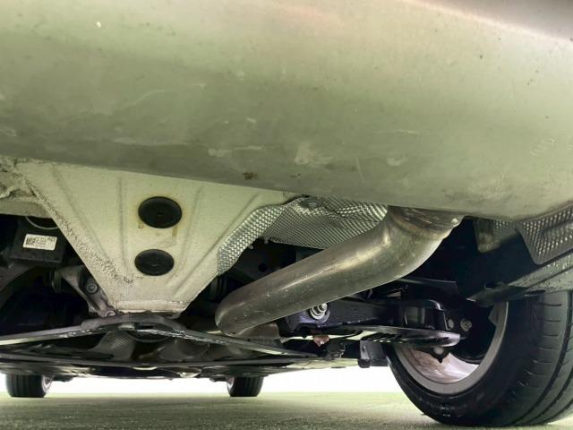 ４シリーズ ４２０ｉグランクーペ　Ｍスポーツ　フルセグＴＶ／バックカメラ／ＥＴＣ／電動リアゲート／ＨＩＤライト／レーダークルーズコントロール／ブラインドスポットモニター／クリアランスソナー／純正アルミ／ユーザー買取／パドルシフト／パワーシート（26枚目）