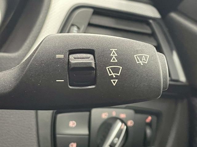 ４シリーズ ４２０ｉグランクーペ　Ｍスポーツ　フルセグＴＶ／バックカメラ／ＥＴＣ／電動リアゲート／ＨＩＤライト／レーダークルーズコントロール／ブラインドスポットモニター／クリアランスソナー／純正アルミ／ユーザー買取／パドルシフト／パワーシート（50枚目）