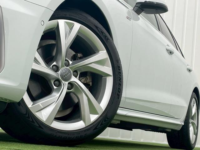 Ａ４アバント ３５ＴＦＳＩ　Ｓライン　ＳラインプラスＰＫＧ／マトリクスＬＥＤヘッドライト／アシスタンスＰＫＧ／ワイヤレス充電／シートヒーター／シートメモリ／ＡｐｐｌｅＣａｒＰｌａｙ／ＥＴＣ／電動リアゲート／パドルシフト／レーダークルーズ（30枚目）