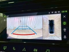 【全周囲モニター】を装備しております。全周囲カメラで危険察知。狭い駐車場でも安心して駐車できますね。 6