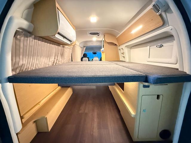 ハイエースバン 　トイファクトリー　バレイア　家庭用エアコン　ＦＦヒーター　冷蔵庫　電子レンジ　１５００Ｗインバーター　ＭＡＸファン　シンク　外部電源　アルパイン１１インチ　デジタルインナーミラー　セーフティセンス（22枚目）