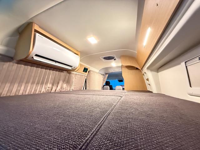ハイエースバン 　トイファクトリー　バレイア　家庭用エアコン　ＦＦヒーター　冷蔵庫　電子レンジ　１５００Ｗインバーター　ＭＡＸファン　シンク　外部電源　アルパイン１１インチ　デジタルインナーミラー　セーフティセンス（24枚目）