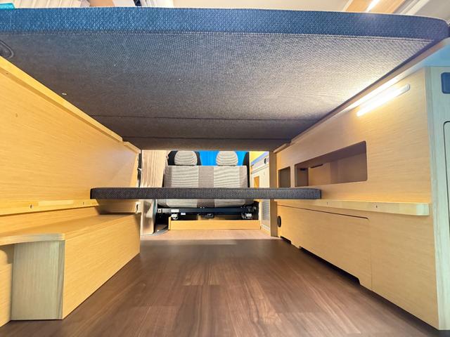 ハイエースバン 　トイファクトリー　バレイア　家庭用エアコン　ＦＦヒーター　冷蔵庫　電子レンジ　１５００Ｗインバーター　ＭＡＸファン　シンク　外部電源　アルパイン１１インチ　デジタルインナーミラー　セーフティセンス（26枚目）