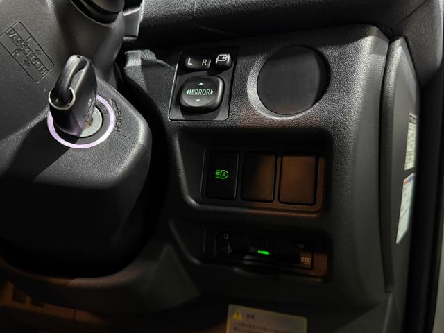 ハイエースバン 　トイファクトリー　バレイア　家庭用エアコン　ＦＦヒーター　冷蔵庫　電子レンジ　１５００Ｗインバーター　ＭＡＸファン　シンク　外部電源　アルパイン１１インチ　デジタルインナーミラー　セーフティセンス（64枚目）