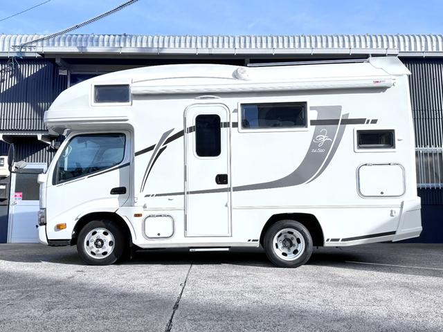 カムロード 　バンテック　ジル５２０　４ＷＤ　ダブルタイヤ　ディーゼル　家庭用エアコン　ＦＦヒーター　ソーラーパネル　温水　シャワー　ソーラーパネル　冷蔵庫　電子レンジ　ＭＡＸファン　２口コンロ　トイレ　安全機能（43枚目）