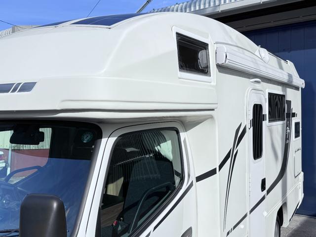 カムロード 　バンテック　ジル５２０　４ＷＤ　ダブルタイヤ　ディーゼル　家庭用エアコン　ＦＦヒーター　ソーラーパネル　温水　シャワー　ソーラーパネル　冷蔵庫　電子レンジ　ＭＡＸファン　２口コンロ　トイレ　安全機能（49枚目）