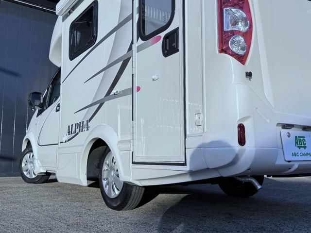 ＮＶ２００バネットバン 　ＡｔｏＺ　アルファ　ＦＦヒーター　テレビ　冷蔵庫　シンク　電子レンジ　マルチルーム　サイドオーニング　サブバッテリー走行充電　外部充電　給排水ポリタンク　ナビ　ＥＴＣ　ドラレコ　バックカメラ（35枚目）