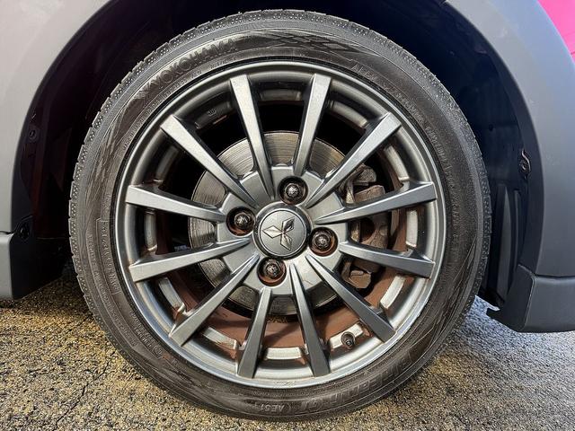 �E�O�z�C�[����