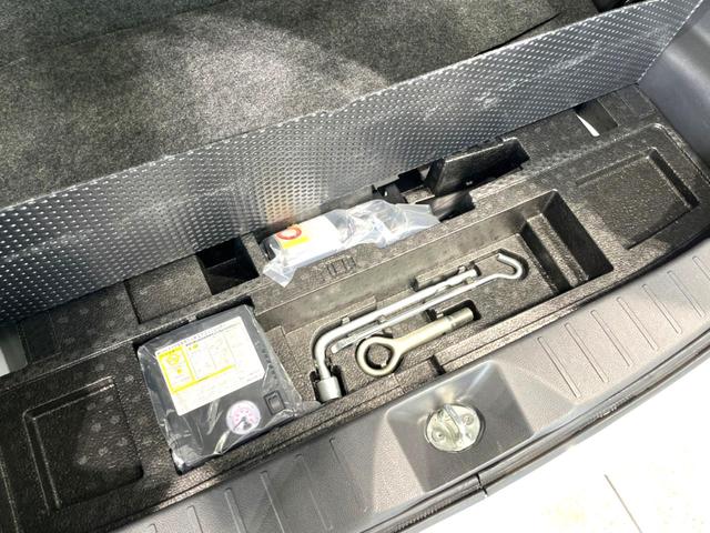 ハイウェイスター　Ｇ　禁煙車　純正ナビ　衝突軽減装置　全周囲カメラ　ＥＴＣ　ドラレコ　スマートキー　オートエアコン　ＨＩＤヘッドライト　オートライト　純正１５インチアルミホイール　プライバシーガラス　盗難防止装置(28枚目)