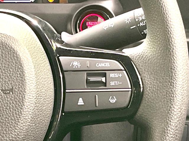 Ｎ－ＢＯＸカスタム ベースグレード　届出済未使用車　電動スライドドア　レーダークルーズ　シートヒーター　クリアランスソナー　ＬＥＤヘッド　オートライト　オートマチックハイビーム　アイドリングストップ　レーンアシスト　スマートキー（5枚目）