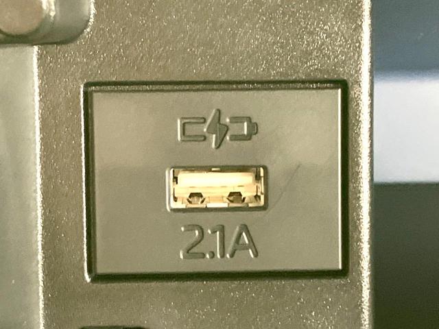 タント カスタムＲＳセレクション　ＳＤナビ　バックカメラ　衝突被害軽減システム　レーダークルーズ　禁煙車　両側電動スライドドア　ドラレコ　シートヒーター　セカンドシートテーブル　コーナーセンサー　ＬＥＤヘッド　オートハイビーム（38枚目）