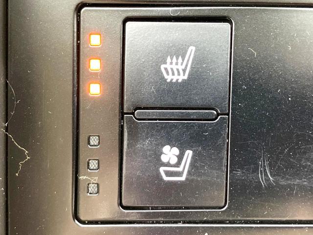 ＩＳ ＩＳ３００ｈ　バージョンＬ　純正ＳＤナビ　バックカメラ　禁煙車　レザーシート　前席シートエアコン　ドラレコ　スマートキー　ＬＥＤヘッド　ビルトインＥＴＣ　クルコン　オートライト　デュアルエアコン　純正１７インチアルミ（46枚目）