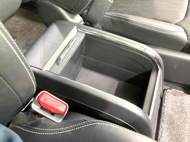 オデッセイハイブリッド ハイブリッドアブソルート・ホンダセンシングＥＸパック　両側電動スライドドア　純正８インチナビ　後席モニター　バックカメラ　衝突被害軽減システム　レーダークルーズ　ハーフレザーシート　パワーシート　ドラレコ　コーナーセンサー　スマートキー　ＬＥＤヘッド（60枚目）