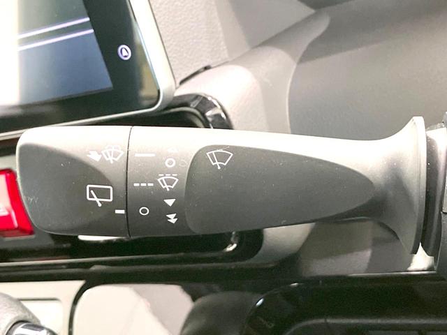 タント カスタムＸセレクション　禁煙車　両側電動ドア　純正９インチナビ　全周囲カメラ　衝突被害軽減システム　ハーフレザーシート　ドラレコ　コーナーセンサー　スマートキー　ＬＥＤヘッド　ビルトインＥＴＣ　車線逸脱警報　オートライト（44枚目）