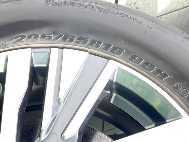 セレナ ハイウェイスターV 禁煙車 純正12.3型ナビ 全周囲カメラ プロパイロット ハンズフリー両側パワスラ ワイヤレス充電 LEDヘッド リアオートエアコン 電子パーキング フル液晶メーター デジタルインナーミラー(35枚目)