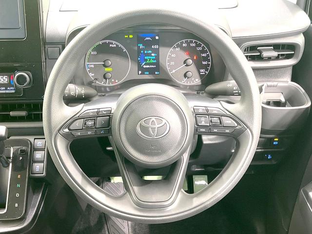 シエンタ ハイブリッドＸ　登録済未使用車　セーフティセンス　レーダークルーズ　ＬＥＤヘッド　電動スライドドア　クリアランスソナー　スマートキー　オートハイビーム　オートライト　オートエアコン　７人乗（10枚目）