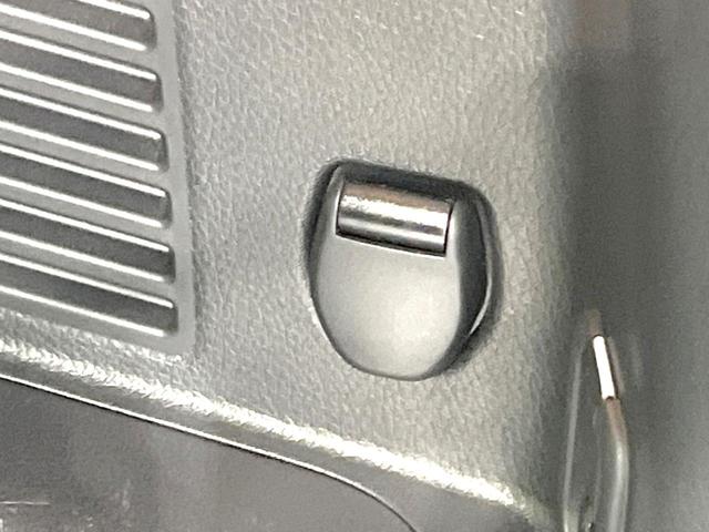 エクストレイル ２０Ｘｉ　特別仕様車　純正９型ＳＤナビ　禁煙車　全周囲カメラ　衝突被害軽減システム　プロパイロット　電動リアゲート　ハーフレザーシート　全席シートヒーター　ドラレコ　コーナーセンサー　スマートキー　ＬＥＤ（54枚目）