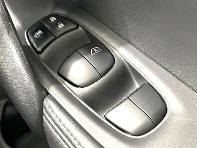 エクストレイル ２０Ｘｉ　特別仕様車　純正９型ＳＤナビ　禁煙車　全周囲カメラ　衝突被害軽減システム　プロパイロット　電動リアゲート　ハーフレザーシート　全席シートヒーター　ドラレコ　コーナーセンサー　スマートキー　ＬＥＤ（72枚目）