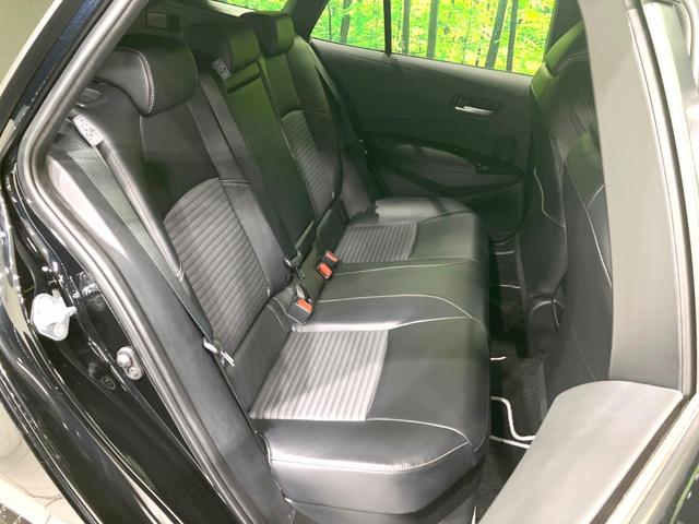 カローラツーリング ハイブリッド　ダブルバイビー　純正１０．５インチナビ　禁煙車　ブラックレザーシート　衝突被害軽減システム　１００Ｖ電源　バックカメラ　レーダークルーズ　コーナーセンサー　スマートキー　ＬＥＤヘッド　ＥＴＣ２．０　オートハイビーム（9枚目）