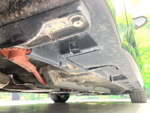 カローラツーリング ハイブリッド　ダブルバイビー　純正１０．５インチナビ　禁煙車　ブラックレザーシート　衝突被害軽減システム　１００Ｖ電源　バックカメラ　レーダークルーズ　コーナーセンサー　スマートキー　ＬＥＤヘッド　ＥＴＣ２．０　オートハイビーム（22枚目）