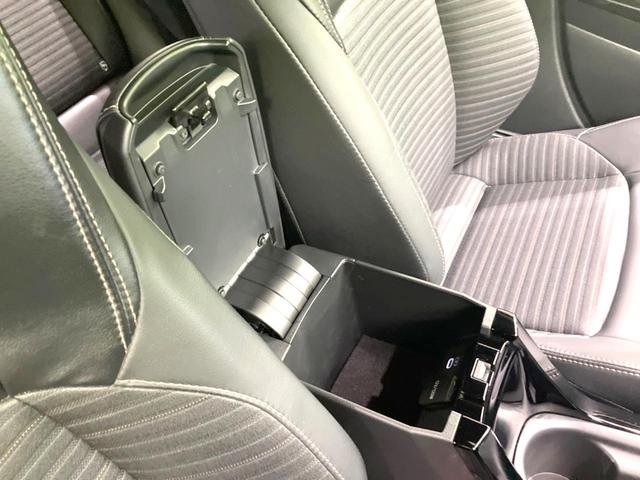 カローラツーリング ハイブリッド　ダブルバイビー　純正１０．５インチナビ　禁煙車　ブラックレザーシート　衝突被害軽減システム　１００Ｖ電源　バックカメラ　レーダークルーズ　コーナーセンサー　スマートキー　ＬＥＤヘッド　ＥＴＣ２．０　オートハイビーム（44枚目）