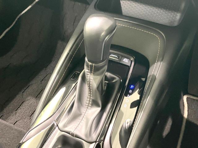 カローラツーリング ハイブリッド　ダブルバイビー　純正１０．５インチナビ　禁煙車　ブラックレザーシート　衝突被害軽減システム　１００Ｖ電源　バックカメラ　レーダークルーズ　コーナーセンサー　スマートキー　ＬＥＤヘッド　ＥＴＣ２．０　オートハイビーム（48枚目）