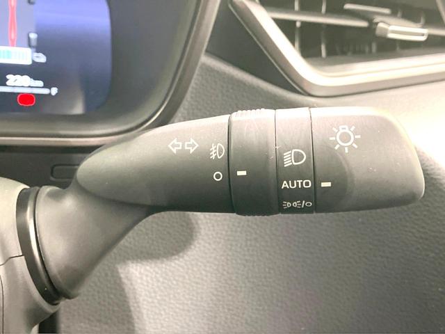 カローラツーリング ハイブリッド　ダブルバイビー　純正１０．５インチナビ　禁煙車　ブラックレザーシート　衝突被害軽減システム　１００Ｖ電源　バックカメラ　レーダークルーズ　コーナーセンサー　スマートキー　ＬＥＤヘッド　ＥＴＣ２．０　オートハイビーム（58枚目）