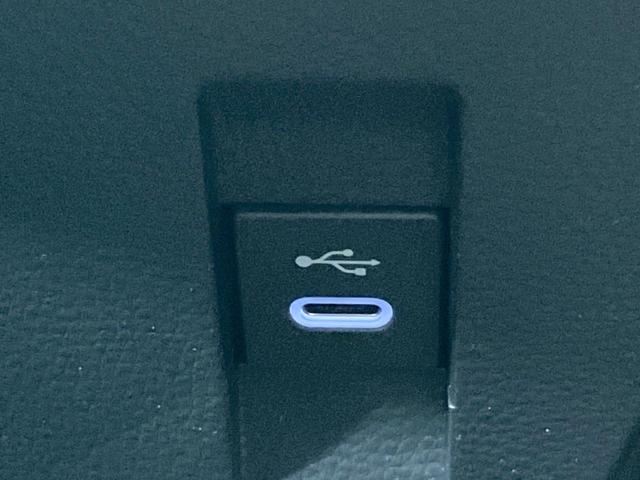 カローラツーリング ハイブリッド　ダブルバイビー　純正１０．５インチナビ　禁煙車　ブラックレザーシート　衝突被害軽減システム　１００Ｖ電源　バックカメラ　レーダークルーズ　コーナーセンサー　スマートキー　ＬＥＤヘッド　ＥＴＣ２．０　オートハイビーム（64枚目）