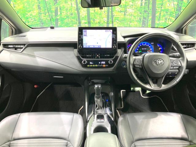 カローラツーリング ハイブリッド　ダブルバイビー　禁煙車　純正ディスプレイオーディオ　バックカメラ　衝突被害軽減システム　レーダークルーズ　前席シートヒーター　コーナーセンサー　ＬＥＤヘッドライト　ＥＴＣ２．０　オートライト　オートエアコン（2枚目）