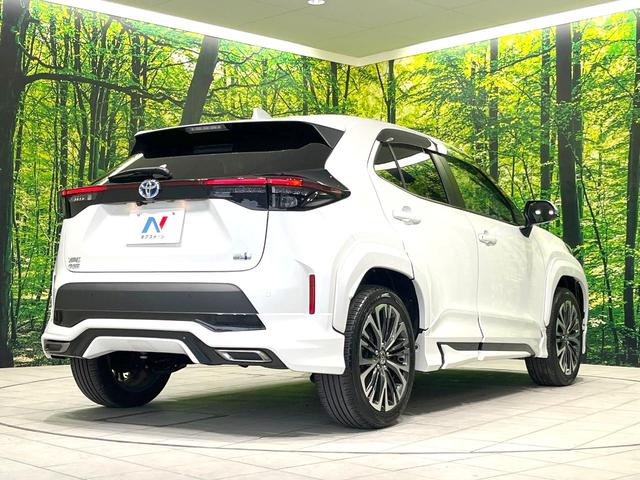 ヤリスクロス ハイブリッドＺ　禁煙車　モデリスタエアロ　全周囲カメラ　ＢＳＭ　ハンズフリーパワーバックドア　純正８型ＤＡ　１００Ｖ電源　レーダークルーズ　ハーフレザーシート　シートヒーター　パワーシート　ドラレコ　ＬＥＤヘッド（17枚目）