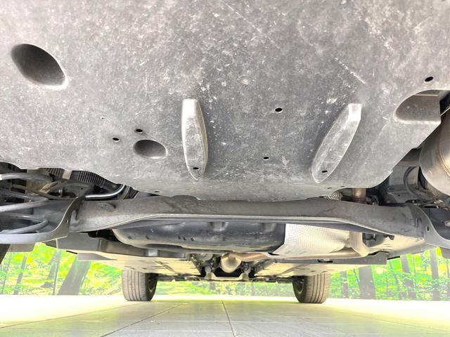 ヤリスクロス ハイブリッドＺ　純正８型ディスプレイオーディオ　ナビキット　全周囲カメラ　セーフティセンス　レーダークルーズ　禁煙車　２トーンカラー　ハーフレザーシート　パワーシート　ドラレコ　コーナーセンサー　ＬＥＤヘッド　ＥＴＣ（19枚目）