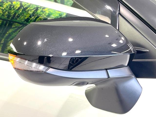 ヤリスクロス ハイブリッドＺ　純正８型ディスプレイオーディオ　ナビキット　全周囲カメラ　セーフティセンス　レーダークルーズ　禁煙車　２トーンカラー　ハーフレザーシート　パワーシート　ドラレコ　コーナーセンサー　ＬＥＤヘッド　ＥＴＣ（65枚目）