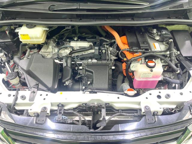 エスクァイア ハイブリッドＧｉ　禁煙車　純正１０インチナビ　両側電動ドア　ブラックレザーシート　衝突被害軽減システム　ドラレコ　スマートキー　バックカメラ　ＬＥＤヘッド　ビルトインＥＴＣ　クルコン　オートライト　デュアルエアコン（19枚目）